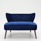 PLAYBOY - Sofa "KELLY", gepolsterter Loveseat mit Rückenlehne, Samtstoff in Blau mit Massivholzfüssen,Sessel & Sitzhocker - playboy